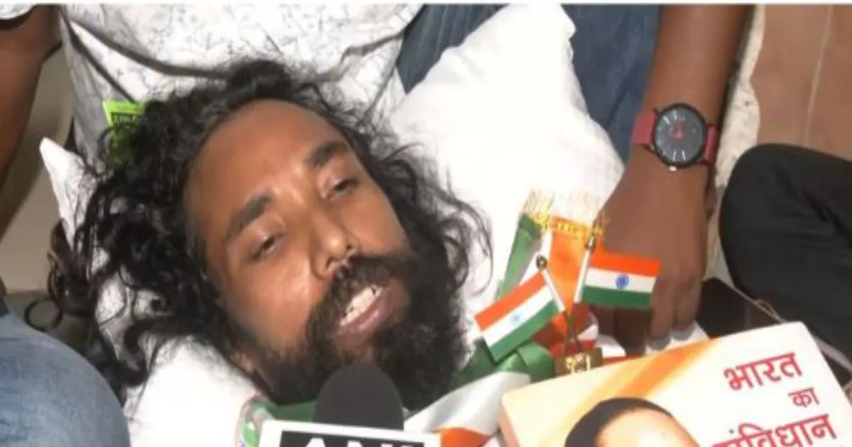 तिरंगा यात्रा में शामिल होने पर पुलिस ने हमला किया: झारखंड छात्र नेता देवेंद्र महतो का आरोप