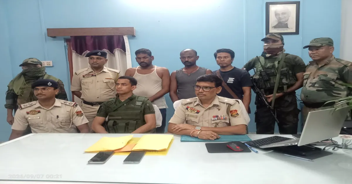 त्रिपुरा में बिहार के दो लोग गिरफ्तार, फैक्ट्री निर्मित 9 एमएम पिस्तौल और कारतूस बरामद