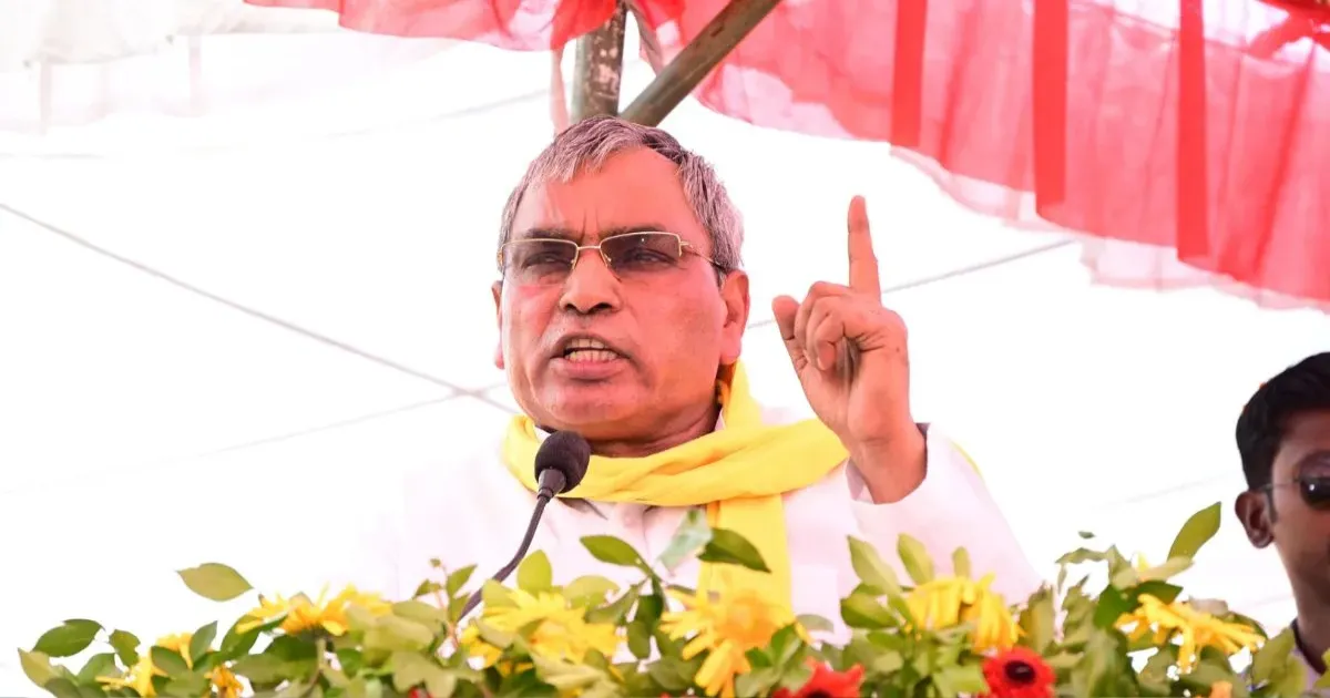 यूपी के चार हिस्सों में बंटने का दावा, पूर्वांचल में राजभर समाज का बेटा बनेगा सीएम: ओपी राजभर