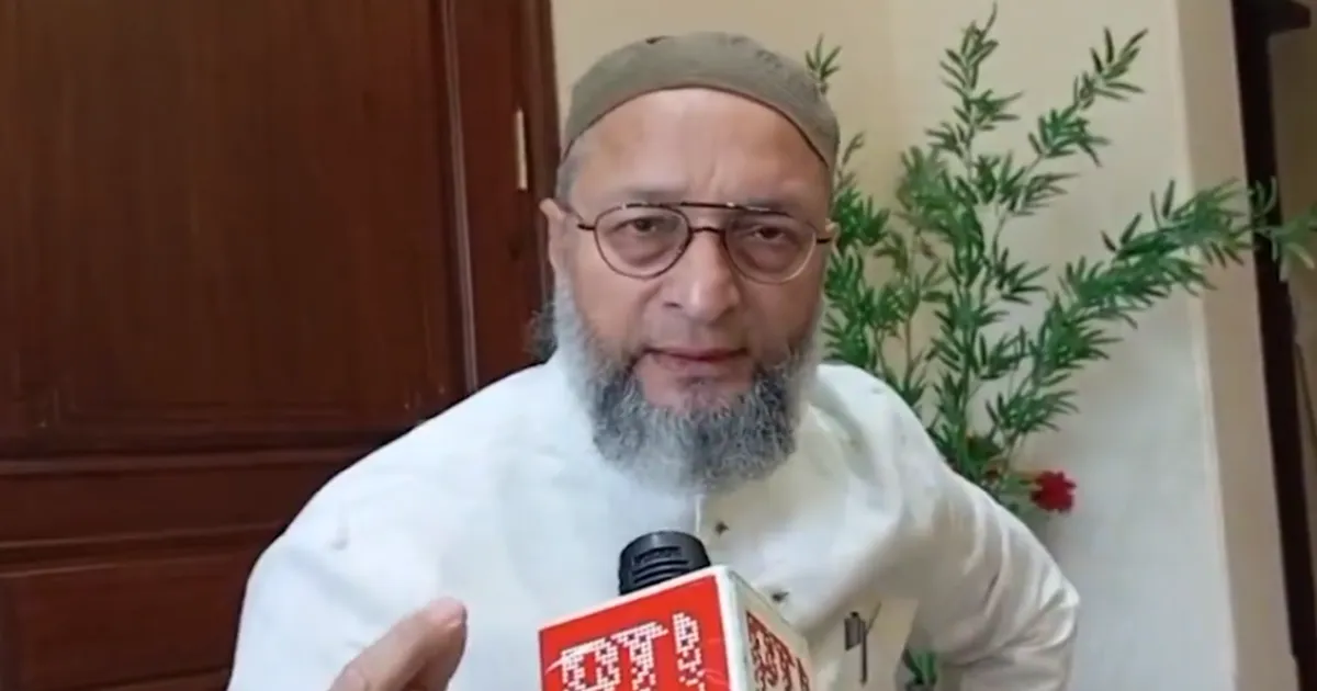 भारतीय महिलाओं पर तीन बच्चों का बोझ न डालें: ओवैसी का आरएसएस प्रमुख को जवाब