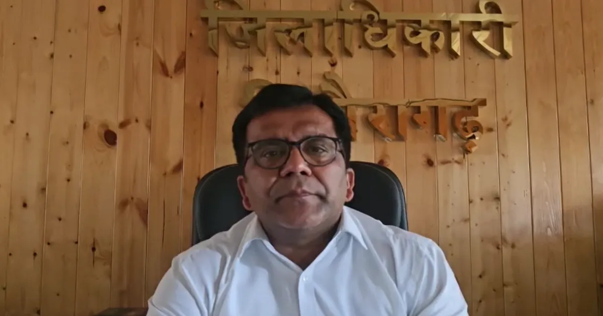 उत्तराखंड में धौलीगंगा परियोजना की सुरंगें बंद, कम से कम 19 कर्मी फंसे