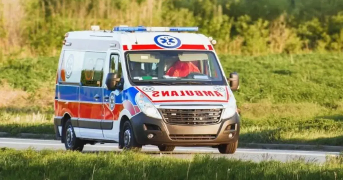 उत्तर प्रदेश: ब्रेन-डेड महिला की चमत्कारी रूप से वापसी, एम्बुलेंस के गड्ढे में उतरने के बाद हो गई सुधार