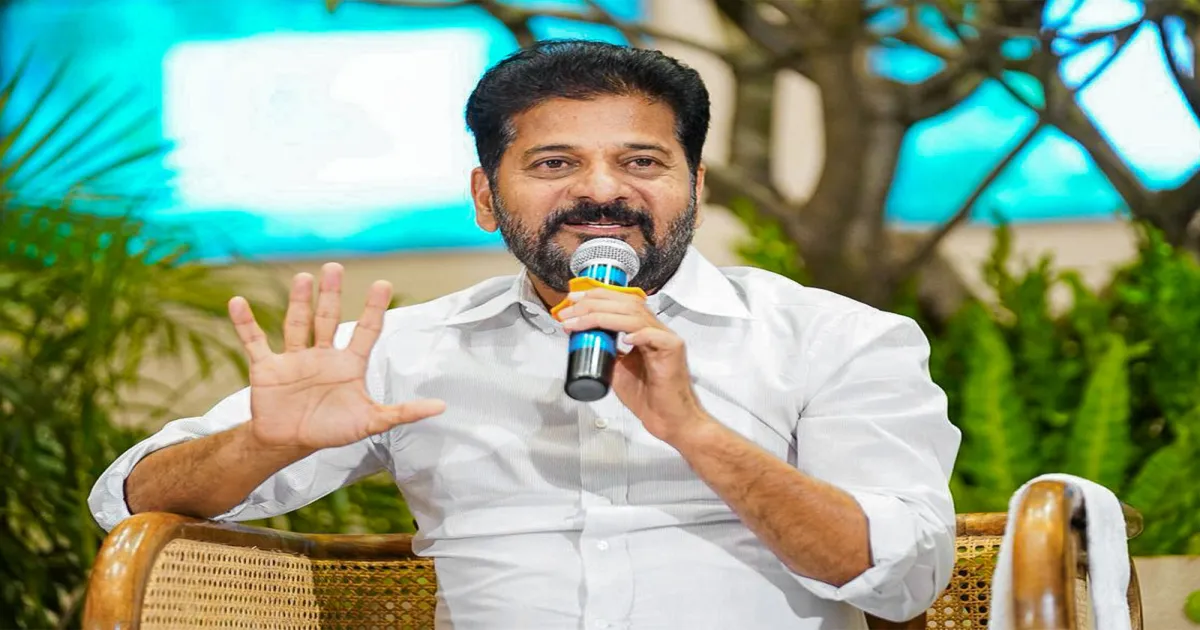 मई दिवस पर मुख्यमंत्री रेवंत रेड्डी ने श्रमिक वर्ग को दी शुभकामनाएं, सरकार ने सम्मान और अधिकारों का वादा किया 