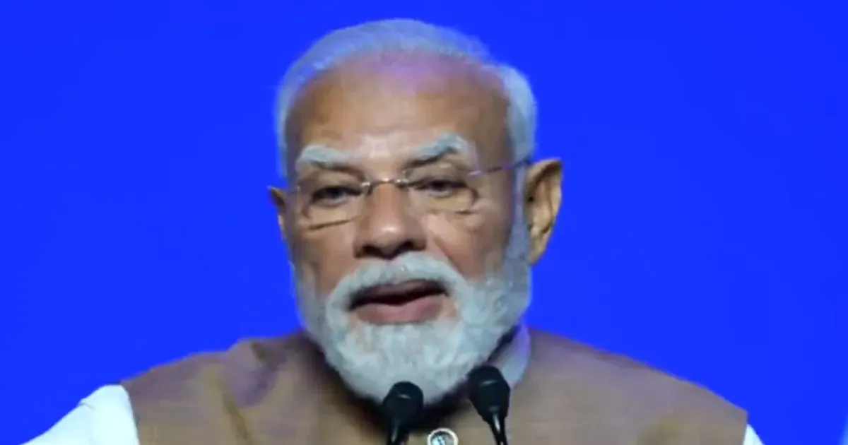 भारत सिर्फ भविष्य की तैयारी नहीं कर रहा, बल्कि उसे आकार दे रहा है: पेरिस में भारतीय प्रवासी कार्यक्रम में प्रधानमंत्री नरेंद्र मोदी