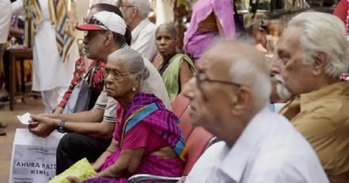 पश्चिम बंगाल के सरकारी कर्मचारियों और पेंशनभोगियों को 15 अक्टूबर को मिलेगा वेतन-पेंशन