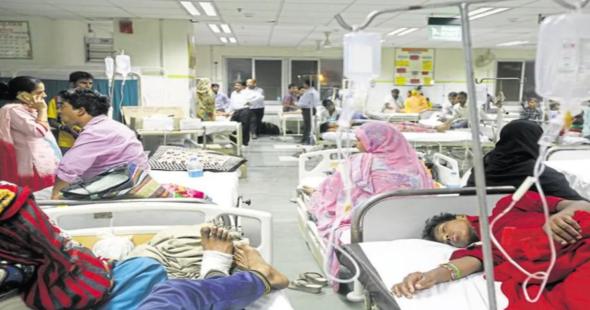 मिर्जापुर में कीचड़ में महिला ने दिया बच्चे को जन्म, स्वास्थ्य व्यवस्था पर विपक्ष का हमला