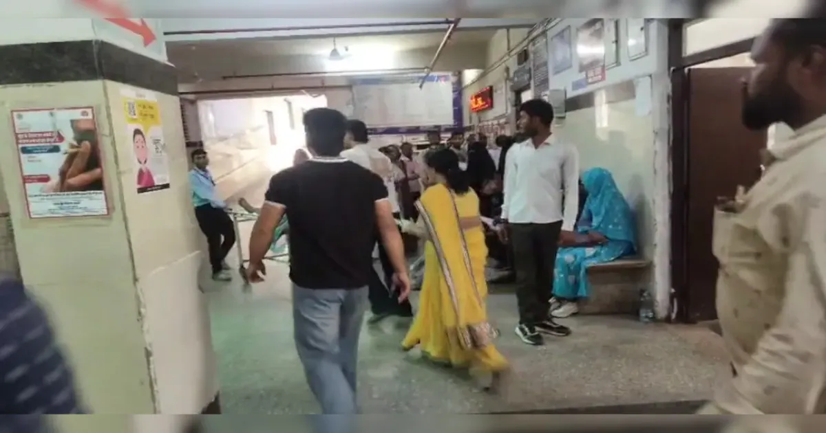मध्यप्रदेश के सीहोर में धार्मिक सभा के दौरान हादसा, दो महिलाओं की मौत, तीन घायल
