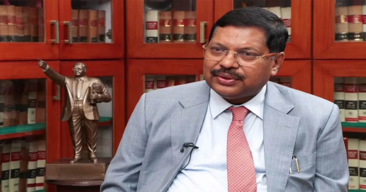 सतत विकास में समानता जरूरी: पूर्व CJI गवई ने NALSAR में अंबेडकर स्मृति व्याख्यान में कहा