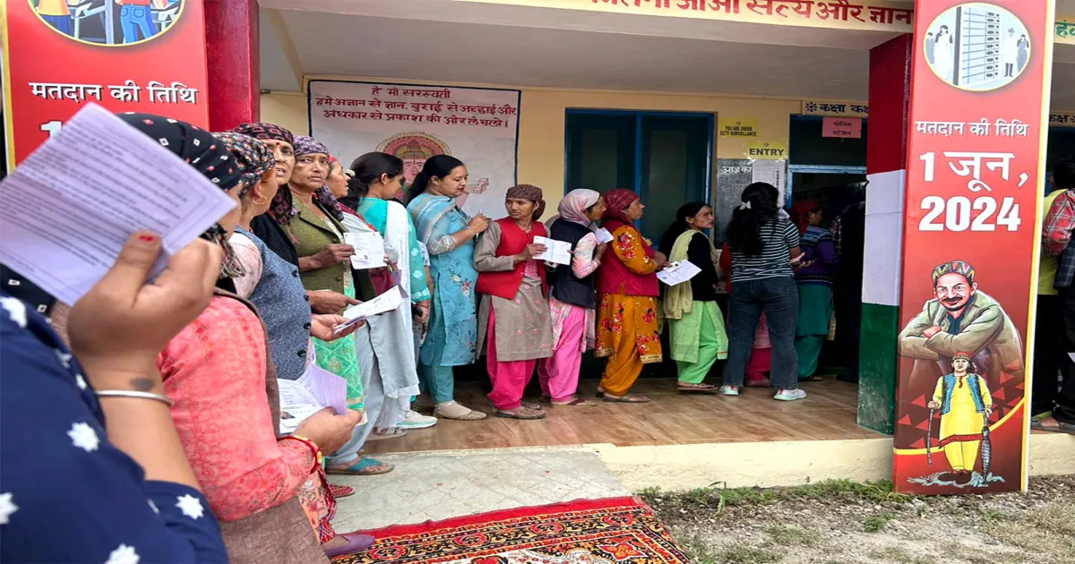 हिमाचल प्रदेश पंचायत चुनाव: दूसरे चरण में 80% मतदान, महिलाओं की भागीदारी पुरुषों से अधिक