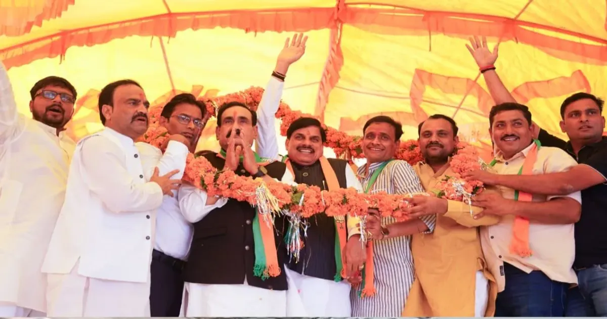 दतिया उपचुनाव में सीएम मोहन यादव का कांग्रेस पर हमला, बोले- खुद के कर्मों से डूब रही पार्टी