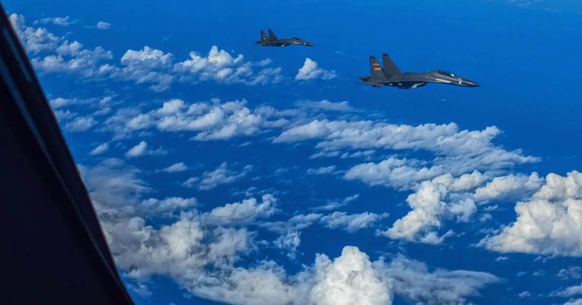 ताइवान के पास फिर बढ़ीं चीनी सैन्य उड़ानें, लंबे अंतराल के बाद गतिविधि तेज
