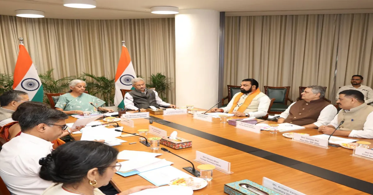 केंद्रीय वित्त मंत्री निर्मला सीतारमण ने कोसी नदी पर हाई-लेवल बांध की डीपीआर जल्द पूरी करने के दिए निर्देश
