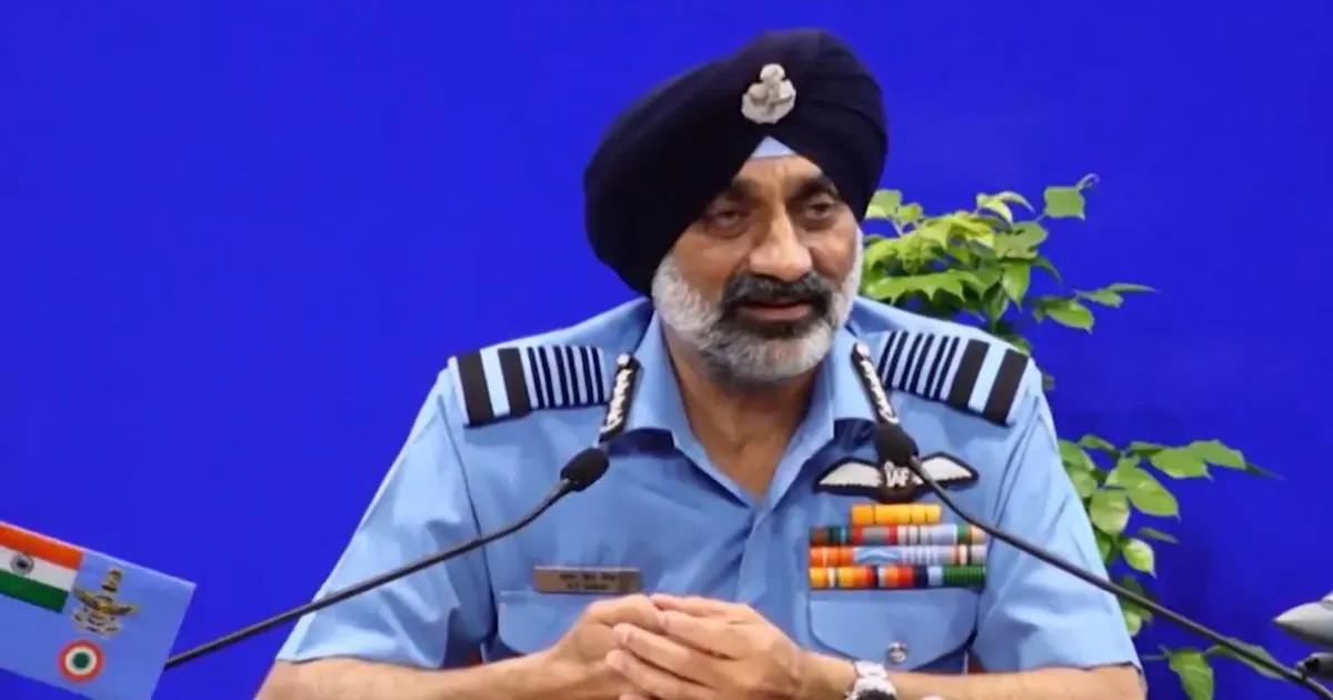 वायुसेना को हर साल 36 से 40 लड़ाकू विमान चाहिए, एपी सिंह ने बताया स्क्वाड्रन में गिरावट रोकने का रास्ता