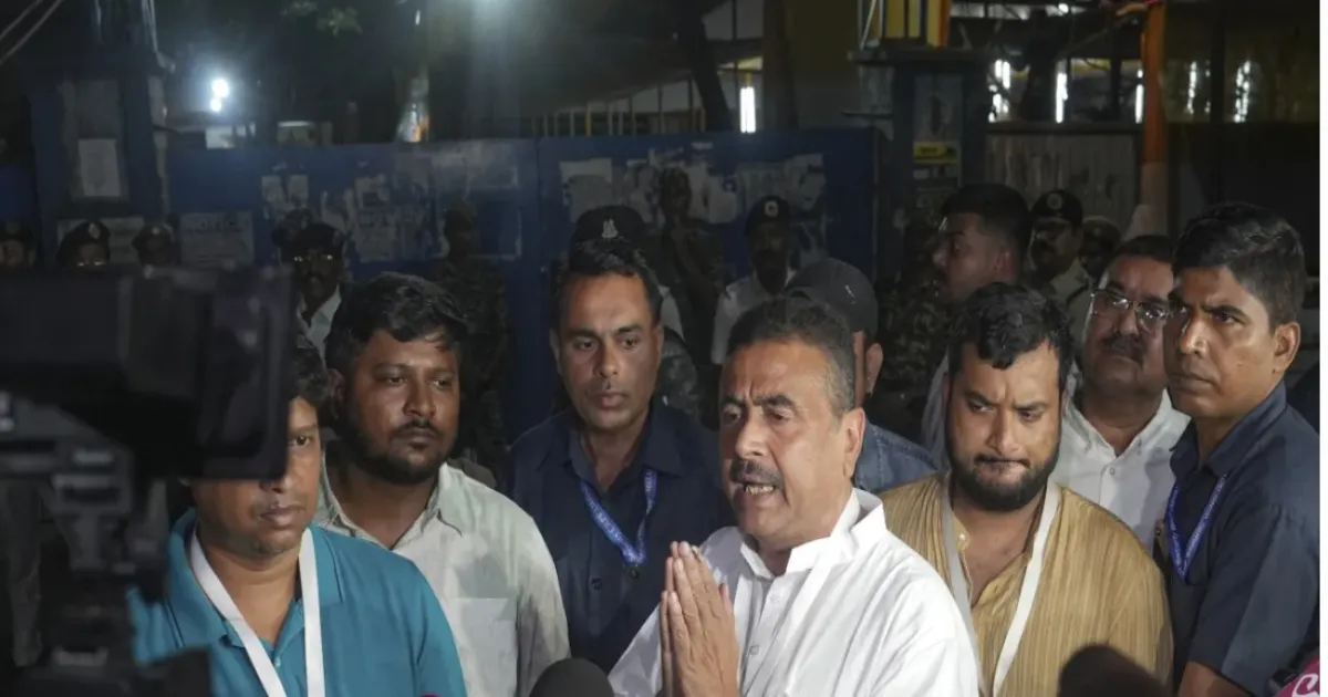 EVM विवाद पर सुवेंदु अधिकारी का ममता सरकार पर हमला, बोले—TMC प्रचार के लिए कर रही नाटक