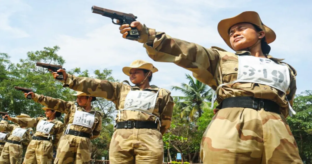 दिल्ली मेट्रो में CISF ने QRT विंग में 22 महिला कमांडो को शामिल किया
