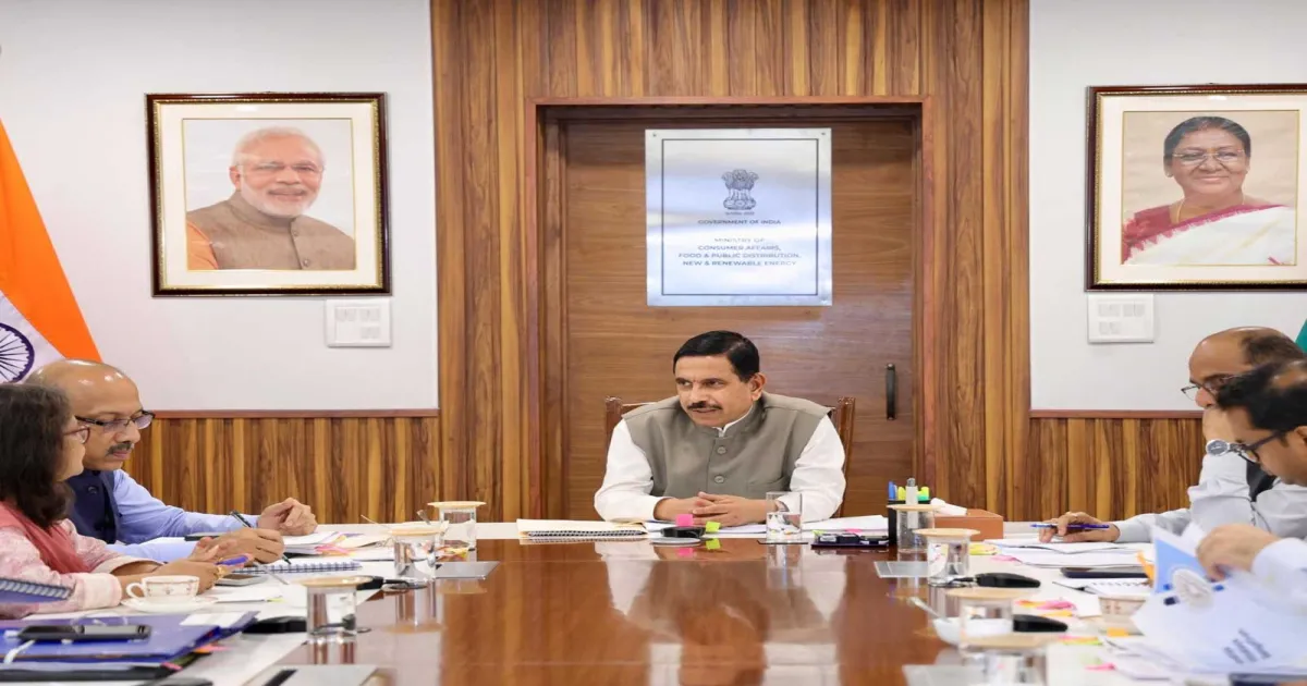 केंद्रीय शिक्षा मंत्री प्रल्हाद जोशी ने केंद्रीय विद्यालयों की कार्यप्रणाली की समीक्षा की, बुनियादी ढांचे में सुधार पर चर्चा