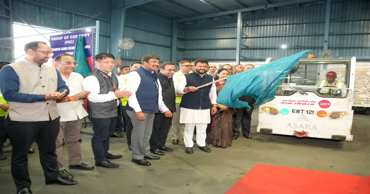 नागरिक उड्डयन मंत्री राम मोहन नायडू ने दिल्ली हवाई अड्डे पर विस्तृत ट्रांसशिपमेंट कार्गो परिचालन को दिखाई हरी झंडी