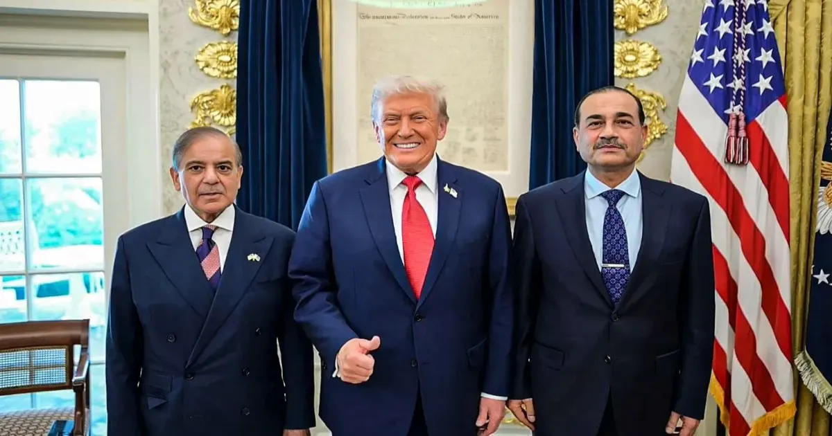 असीम मुनीर पर अमेरिकी रिपोर्ट का दावा: ट्रंप प्रशासन के लिए रेड फ्लैग, ईरान के हितों की कर सकते हैं रक्षा