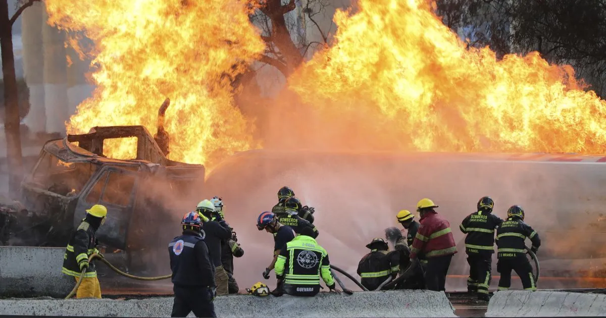 mexico-city-gas-tanker-explosion
