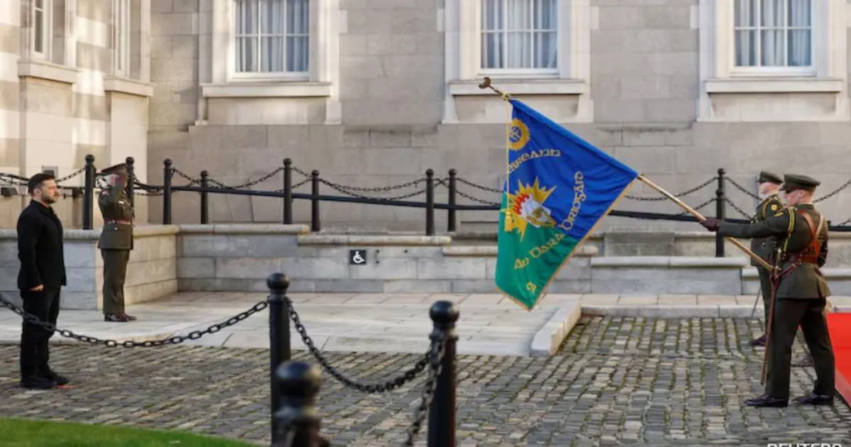 mysterious-drones-near-zelensky-jet-dublin