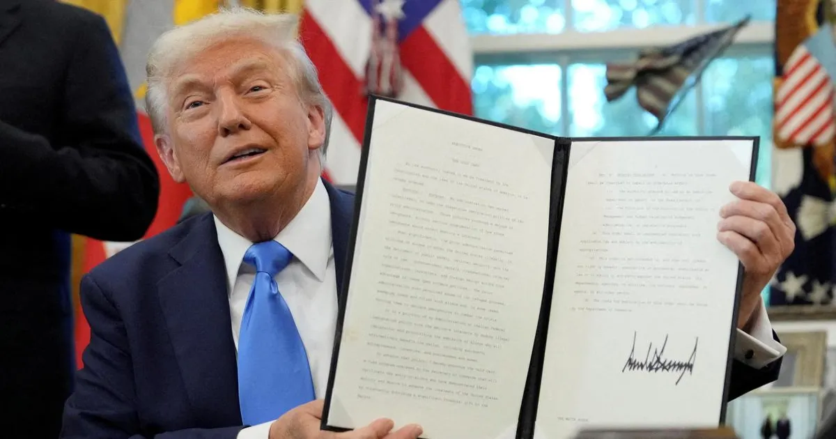 ट्रम्प का गोल्ड कार्ड कार्यक्रम शुरू, 1 मिलियन डॉलर में मिलेगा अमेरिकी वीज़ा