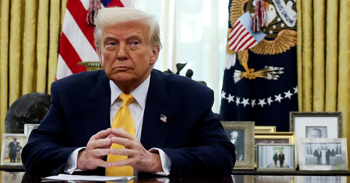 ट्रंप की क्यूबा को कड़ी चेतावनी: वेनेजुएला से तेल और पैसे नहीं मिलेंगे, जल्द समझौता करने का सुझाव