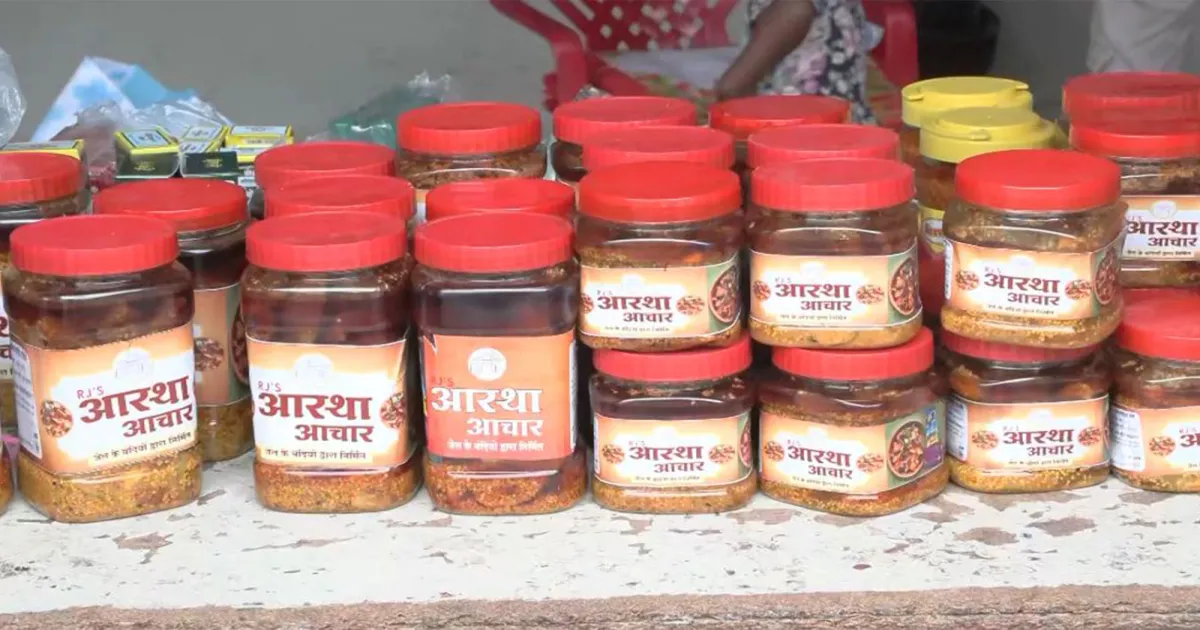रायपुर जेल में महिला बंदियों के बनाए अचार से आत्मनिर्भरता को मिल रहा नया स्वाद
