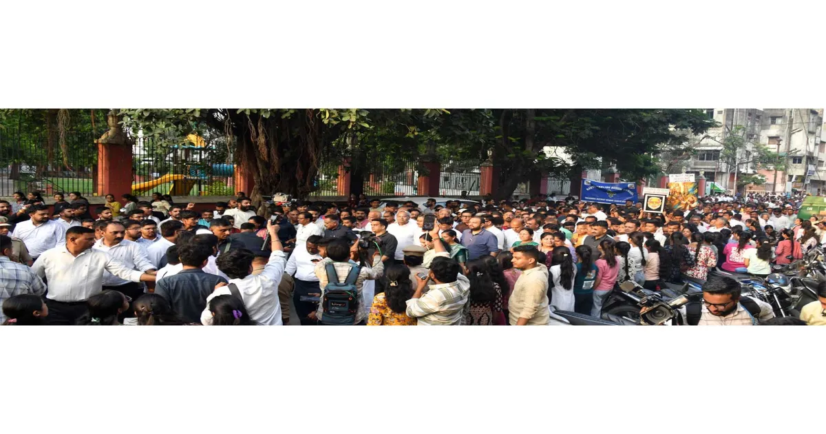 पीएम मोदी के दौरे से पहले वडोदरा में नमो फॉर विकसित भारत पदयात्रा का आयोजन