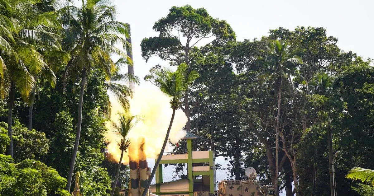 indian-army-successful-brahmos-missile-launch