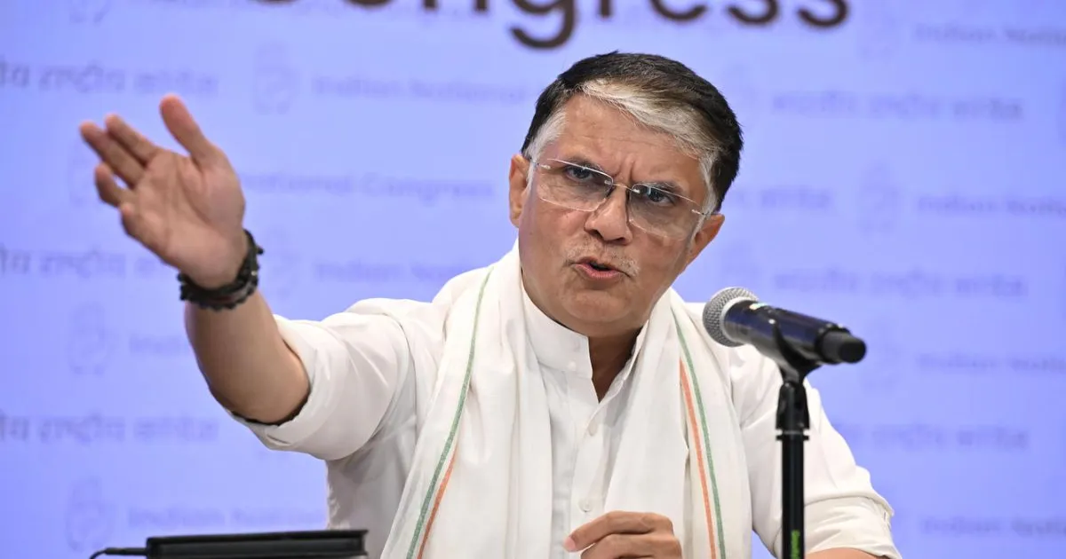 माघ मेले में शंकराचार्य के साथ कथित दुर्व्यवहार पर कांग्रेस का BJP पर हमला