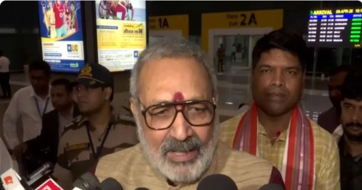 केंद्रीय मंत्री गिरिराज सिंह ने नरेंद्र मोदी का समर्थन किया, कहा TMC ने बंगाल को 15 सालों तक लूटा