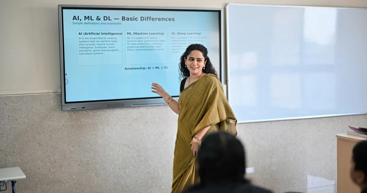 शिक्षकों को एआई अपनाने में मदद करेगी सरकार, ओपन स्कूलिंग ढांचा होगा आसान