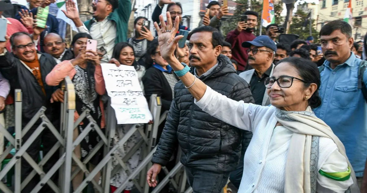 एआई से संचालित एसआईआर में रसीदों की कमी और त्रुटियां, ममता बनर्जी ने सीईसी को फिर लिखा पत्र