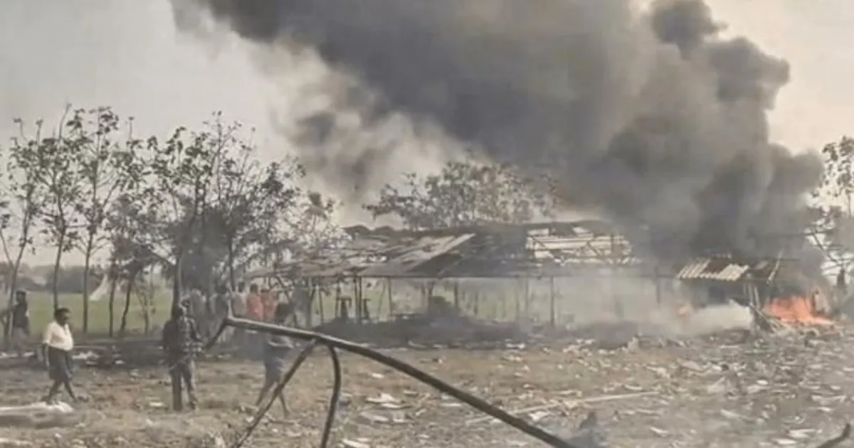 काकिनाडा में भीषण हादसा: आंध्र प्रदेश के पटाखा फैक्ट्री में धमाके से 21 की मौत