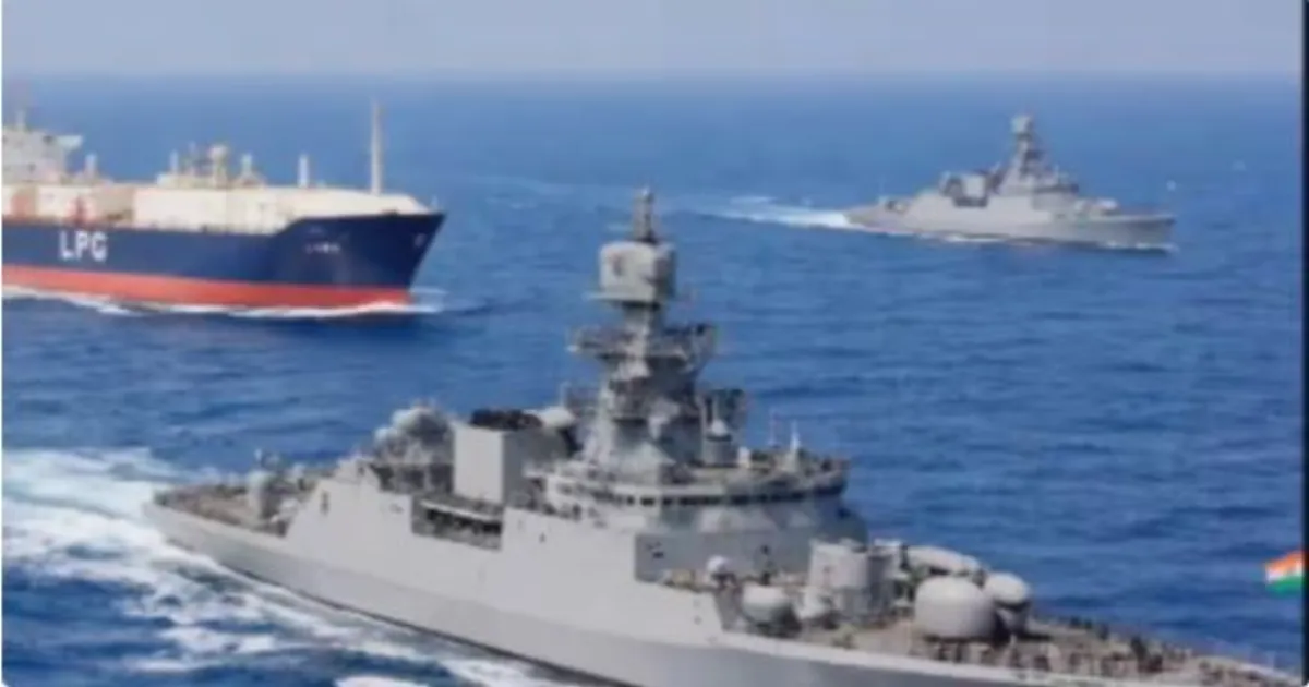 ईरान नौसेना ने भारतीय तेल टैंकर पर हमला किया, होर्मुज जलडमरूमध्य में बढ़ा तनाव