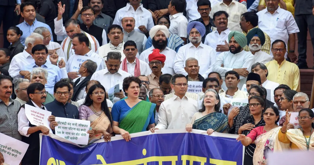 मॉर्निंग डाइजेस्ट: बिहार में विशेष गहन पुनरीक्षण के बाद 65 लाख से अधिक मतदाता सूची से बाहर; रूस की ‘उकसाने वाली’ टिप्पणियों पर अमेरिका परमाणु पनडुब्बियां तैनात करेगा, और भी खबरें