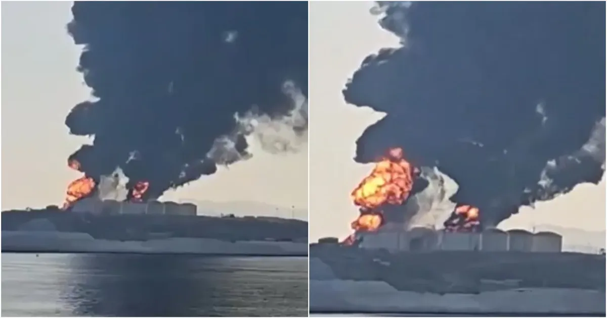 ओमान के सलालाह बंदरगाह पर ईरानी ड्रोन हमला, तेल भंडारण टैंकों में भीषण आग