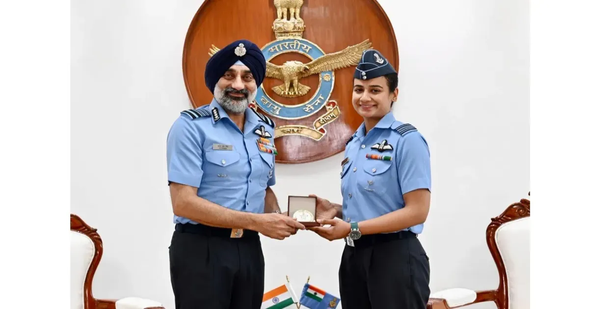 स्क्वाड्रन लीडर सान्या ने इतिहास रचा, बनी IAF की पहली महिला कैट-ए क्वालिफाइड फ्लाइंग इंस्ट्रक्टर