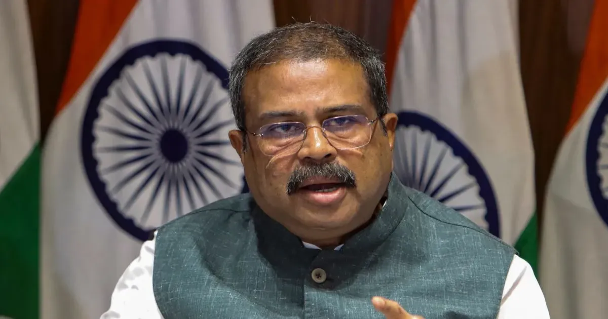CBSE OSM विवाद: शिक्षा मंत्रालय ने मांगी रिपोर्ट, COEMPT को ठेका देने की प्रक्रिया जांच के घेरे में