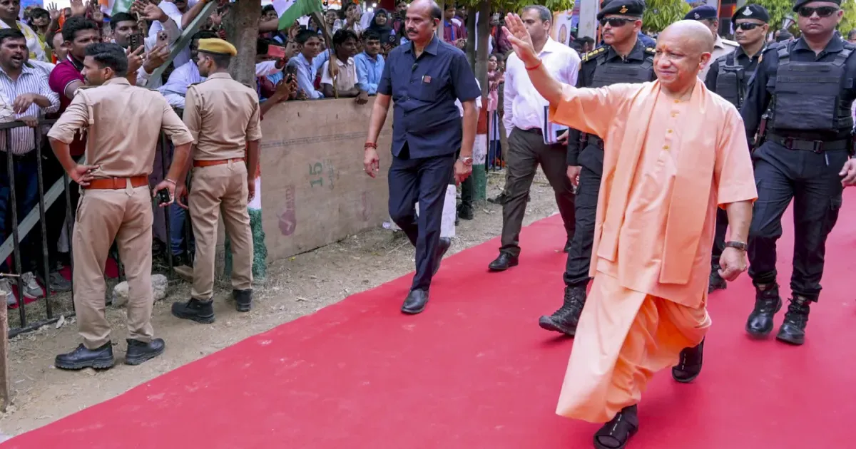 रक्षाबंधन पर योगी सरकार का तोहफा, 27 से 29 अगस्त तक महिलाओं को मुफ्त बस यात्रा