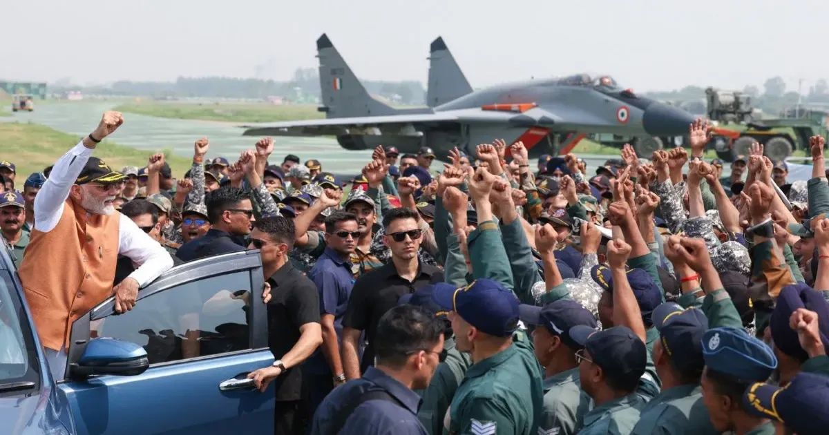 वाराणसी में आज गंगा के ऊपर दिखेगी भारतीय वायुसेना की ताकत, सुखोई, राफेल और तेजस भरेंगे उड़ान