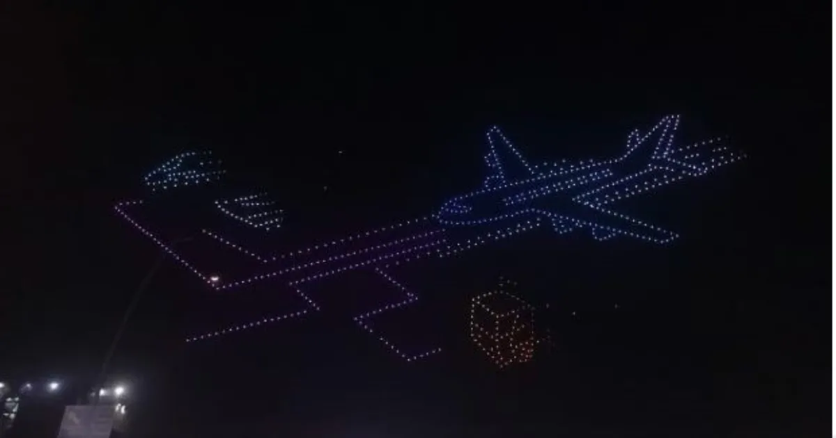 नवी मुंबई अंतरराष्ट्रीय हवाई अड्डे के शुभारंभ से पहले भव्य ड्रोन शो, आसमान में दिखा भारत का भविष्य