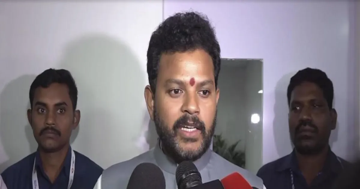 बारामती विमान हादसा: समयबद्ध तरीके से होगी जांच, बोले केंद्रीय मंत्री