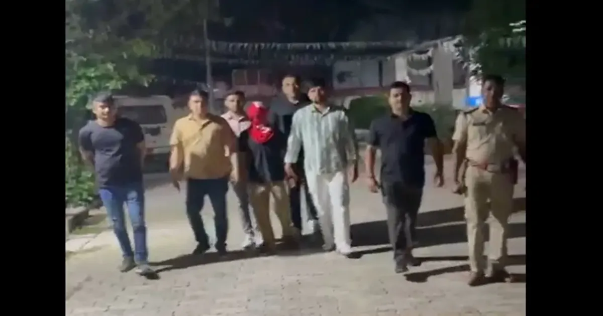 दिल्ली के रोहिणी इलाके में एनकाउंटर, दो अपराधी घायल