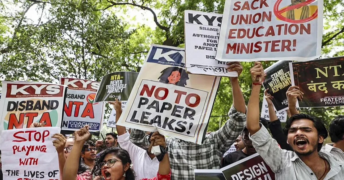 NEET Paper लीक जांच: पेपर खरीदने वाले माता-पिता से CBI ने पूछताछ की, किसने दी 5 से 10 लाख रुपये की राशि