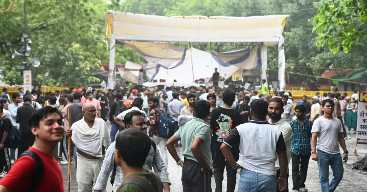 नीट पेपर लीक विवाद: जंतर-मंतर पर सीजेपी का प्रदर्शन 32वें दिन जारी, दिल्ली में सुरक्षा व्यवस्था कड़ी