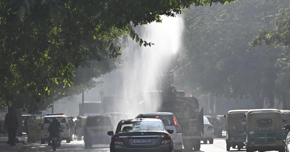 दिल्ली में पुराने वाहनों पर रोक ढीली पड़ने से बढ़ा प्रदूषण: सीएक्यूएम ने सुप्रीम कोर्ट को बताया