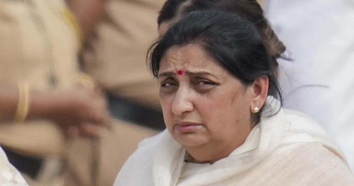 सुनेत्रा पवार का शपथ ग्रहण आज: एनसीपी विधायक दल की नेता चुनी गईं, बनेंगी महाराष्ट्र की पहली महिला उपमुख्यमंत्री