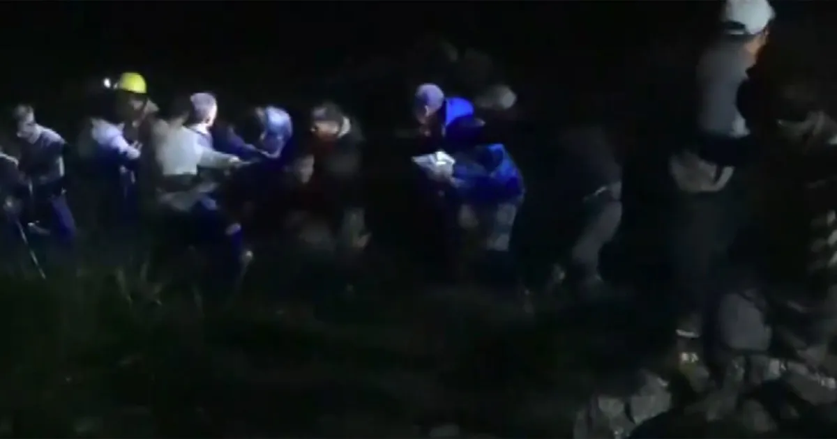 कुल्लू: सोझा के पास गहरी खाई में वाहन गिरने से चार की मौत, 18 लोग सुरक्षित