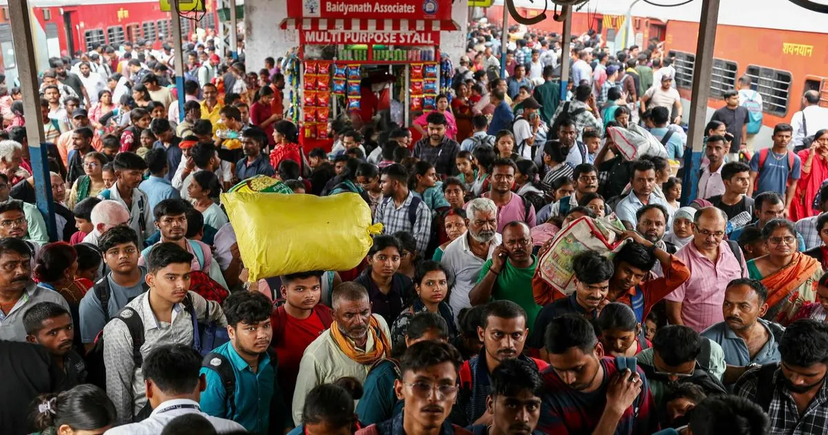 हालिया परिवहन संकट से मिली सीख: कीमतें, मांग और सरकारी भूमिका का विश्लेषण